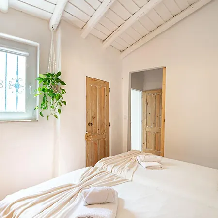 Beguest Casa Romazeira Typical Vila Alfarrobeira  Exterior photo